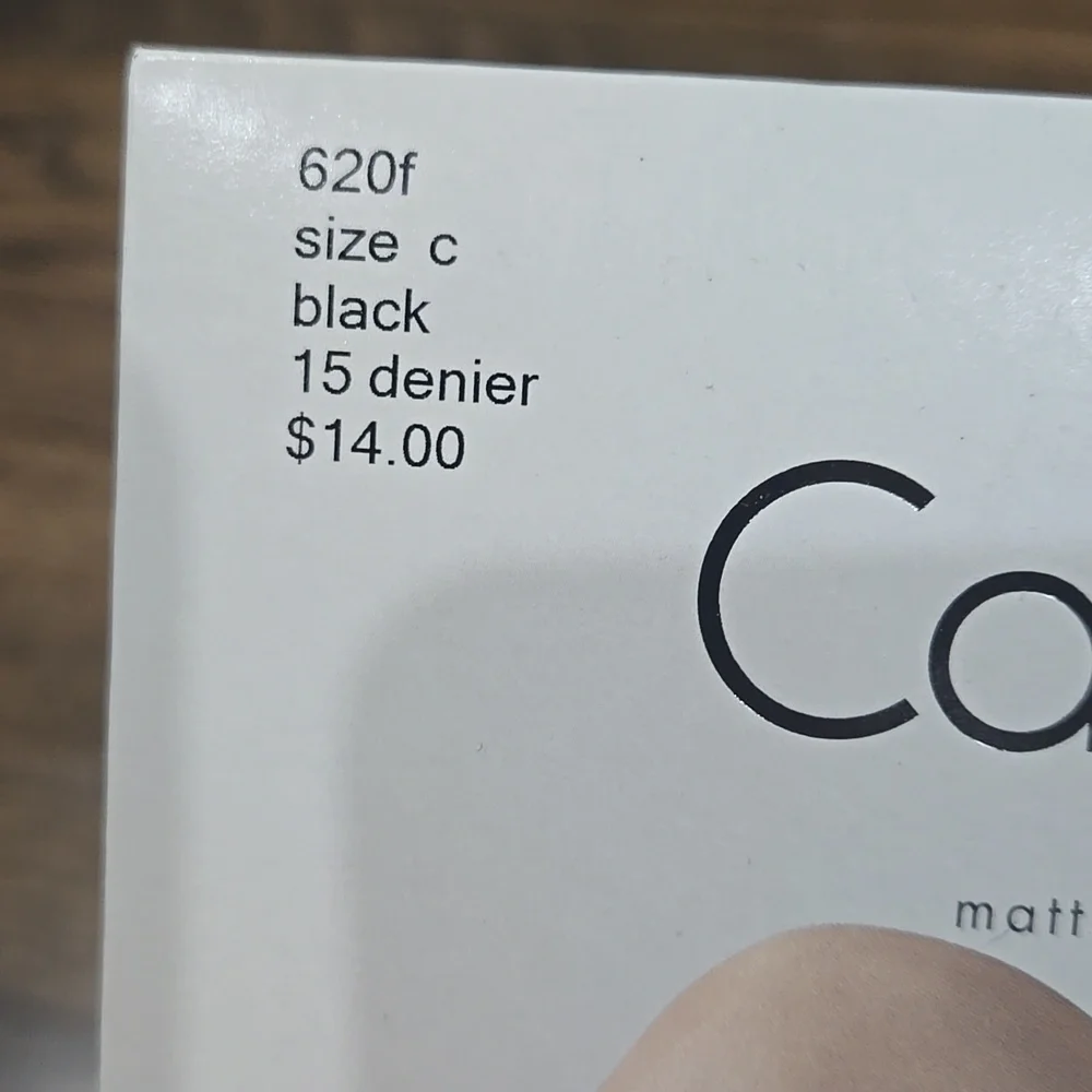 Calvin Klein Sheer Essentials Matte Ultra Sheer Control Top 620f Black C